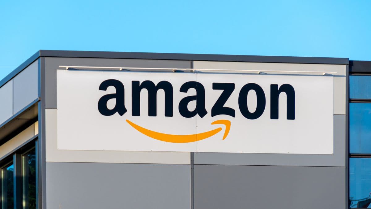 Amazon Plans to Launch Walmart-Like Stores | Cord Cutters News - Featured Image