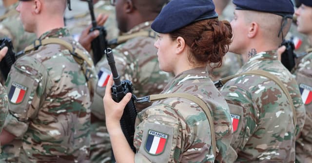 France to send ‘land, air and sea assets’ to Greenland - Featured Image