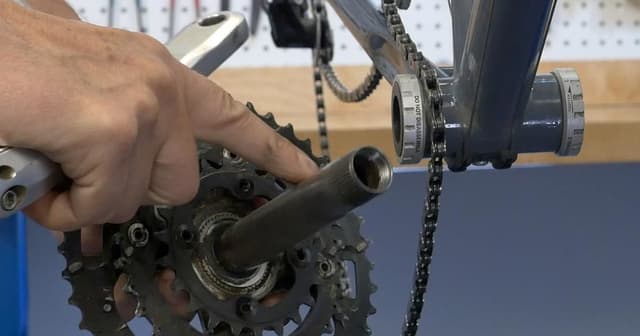 Bottom Bracket Removal & Installation: Threaded | Park Tool - Featured Image