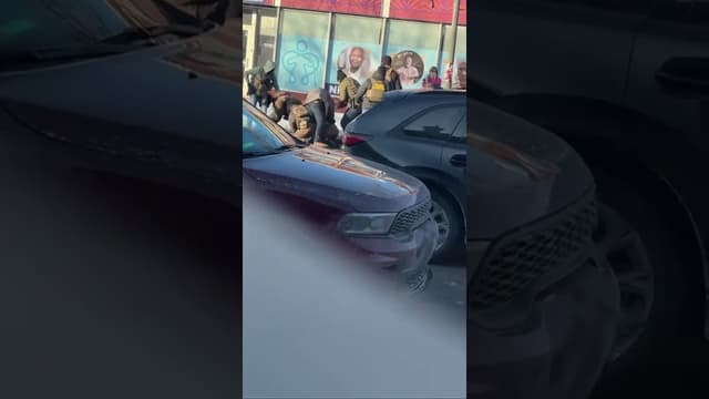 I.C.E. agents murder another observer on Nicollet at 26th - Featured Image