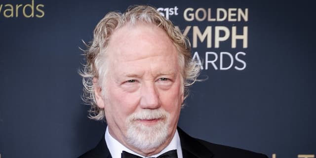 U.S. Marshals Service joins search for actor Timothy Busfield after child sex abuse allegations - Featured Image