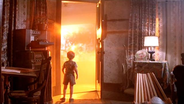 'All Will Be Disclosed': Billboards Appear in NY & LA for Steven Spielberg's Untitled UFO Movie - Featured Image