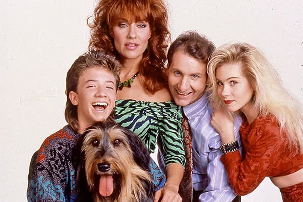 Married With Children: Take Our Fun Midnight Quiz! - Featured Image