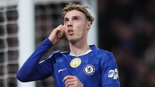 'Cole Palmer will hand in Chelsea transfer request if they don't match his ambition!' Club legend Marcel Desailly fears the worst over future of key man | Daily Mail Online - Featured Image