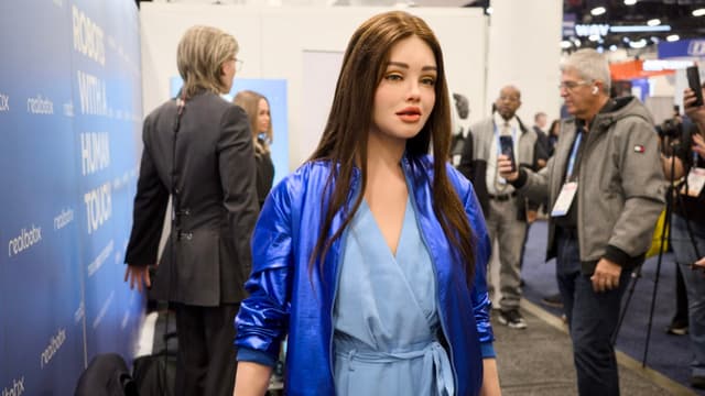 Humanoid Robots Are Here... and Embarrassingly Bad at Being Our Servants - Featured Image