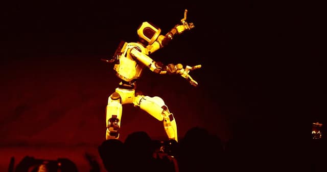 Boston Dynamics' New Robot Demo Will Give You Goose Bumps With Its Skin-Crawlingly Unnatural Movements - Featured Image