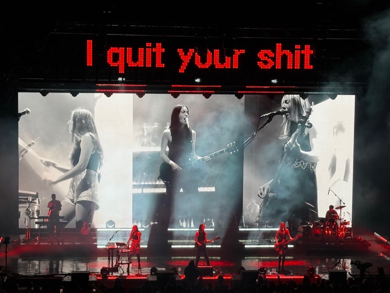 Haim at The Santa Barbara Bowl - Image
