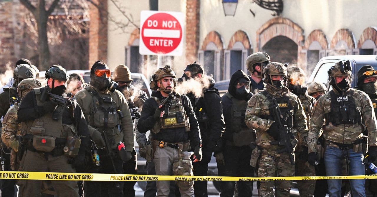 The Instant Smear Campaign Against Border Patrol Shooting Victim Alex Pretti | WIRED - Featured Image