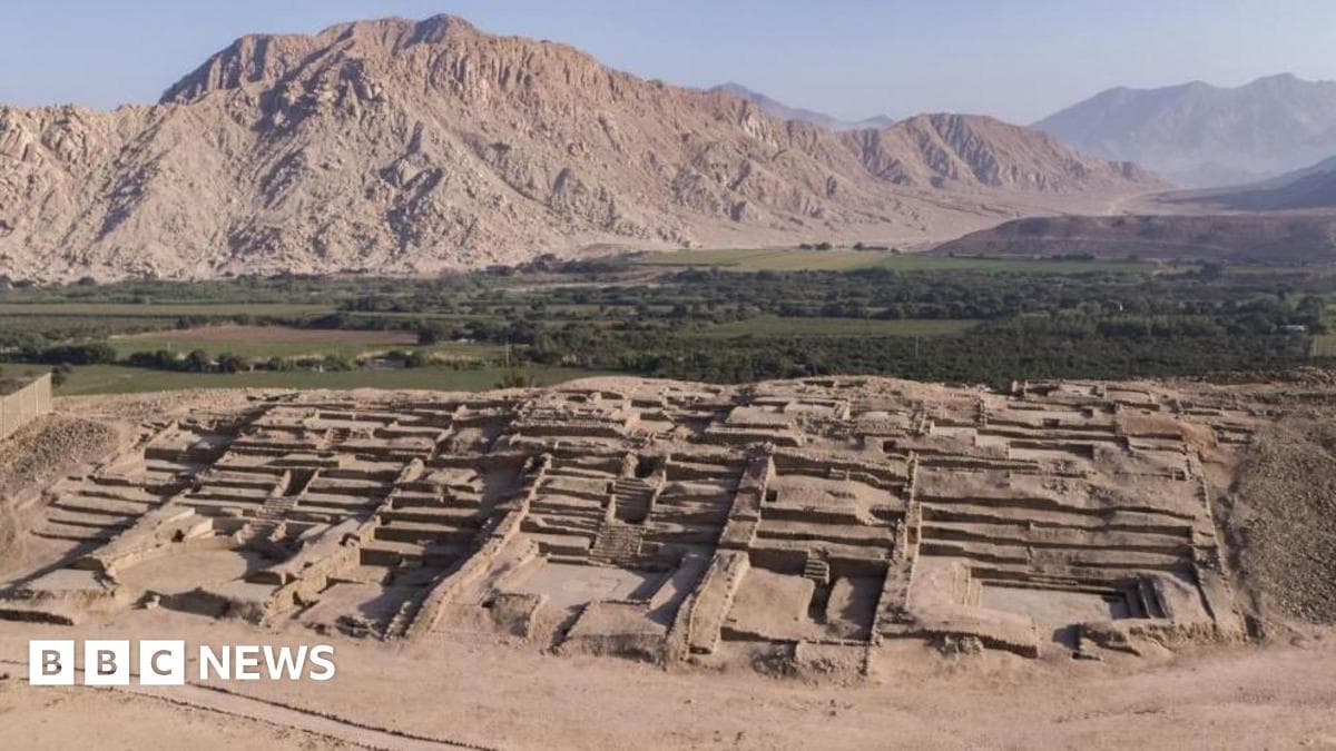 Archaeologists discover 3,500-year-old city in Peru - Featured Image