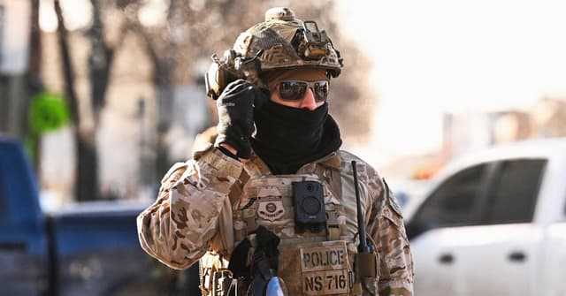 ICE Asks Companies About ‘Ad Tech and Big Data’ Tools It Could Use in Investigations | WIRED - Featured Image