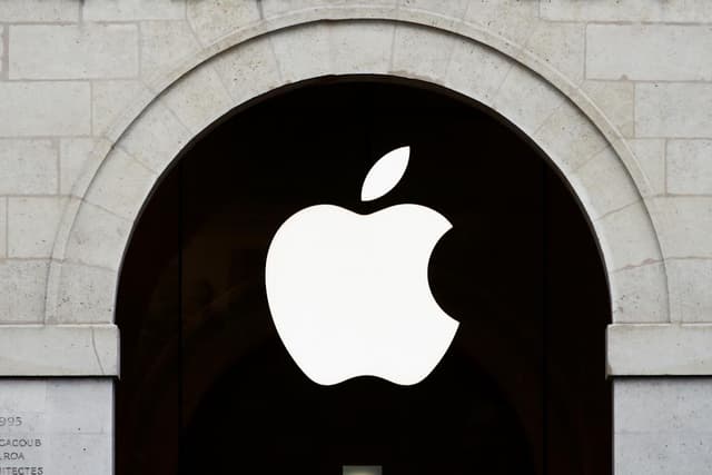 Apple accuses Europe of 'delay tactics' following alternative app store collapse - Featured Image