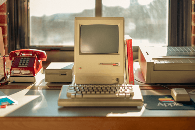 Vintage 1984 Macintosh Desk Setup - Featured Image